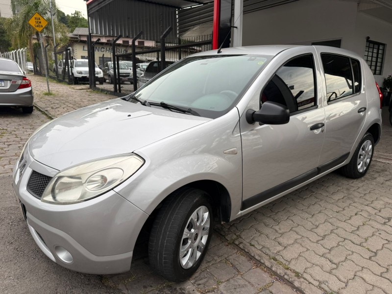 SANDERO 1.0 EXPRESSION 16V FLEX 4P MANUAL - 2010 - CAXIAS DO SUL