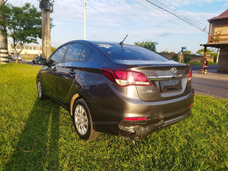 HB20S 1.0 COMFORT 12V FLEX 4P MANUAL - 2019 - NOVO HAMBURGO