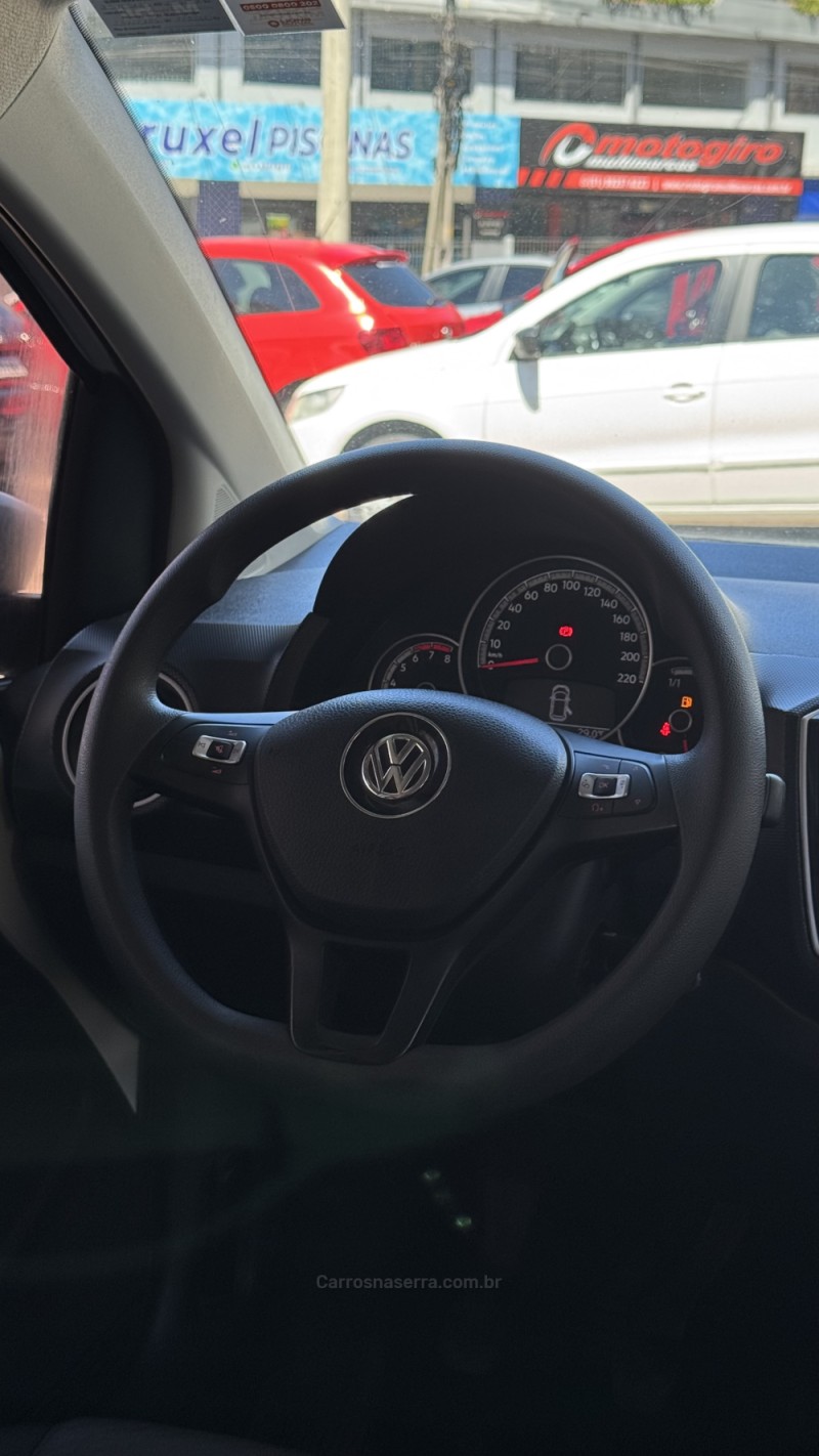 UP 1.0 TSI CONNECT 12V TOTAL FLEX 4P MANUAL - 2020 - LAJEADO