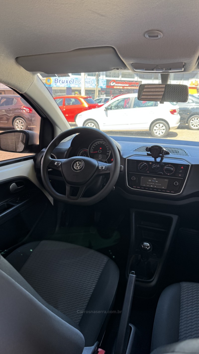 UP 1.0 TSI CONNECT 12V TOTAL FLEX 4P MANUAL - 2020 - LAJEADO