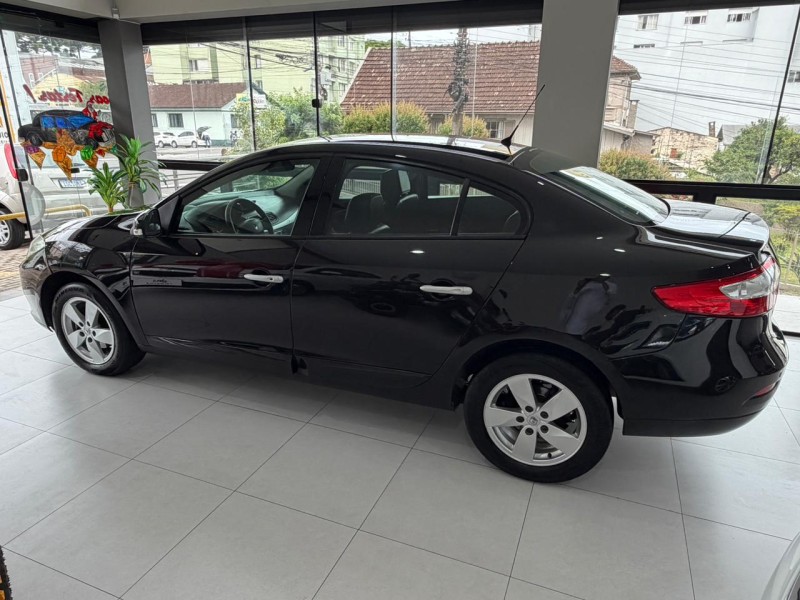 FLUENCE 2.0 DYNAMIQUE 16V FLEX 4P AUTOMÁTICO - 2011 - CAXIAS DO SUL