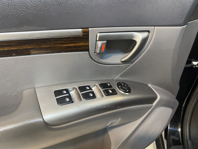 SANTA FÉ 2.4 MPI 2WD 16V GASOLINA 4P AUTOMÁTICO - 2012 - BENTO GONçALVES