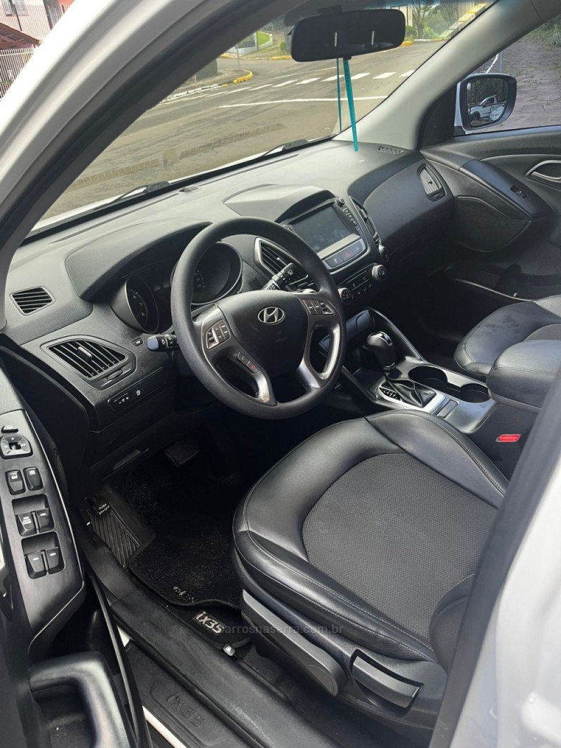 IX35 2.0 GL 4X2 16V FLEX 4P AUTOMÁTICO - 2022 - CARLOS BARBOSA