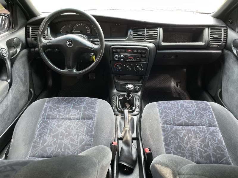 VECTRA 2.0 MPFI GLS 8V GASOLINA 4P MANUAL - 1998 - CAXIAS DO SUL