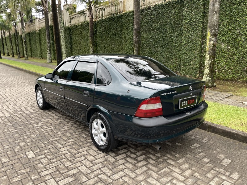 VECTRA 2.0 MPFI GLS 8V GASOLINA 4P MANUAL - 1998 - CAXIAS DO SUL