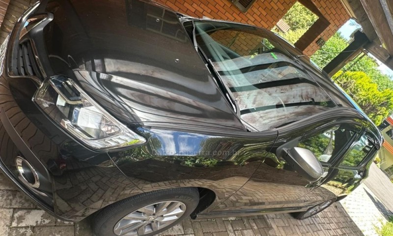 SANDERO 1.0 12V GT LINE LIMITED FLEX 4P MANUAL - 2022 - GRAMADO