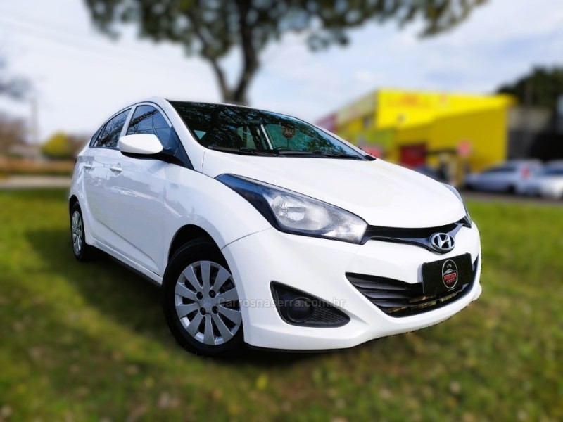 HB20S 1.6 COMFORT PLUS 16V FLEX 4P MANUAL