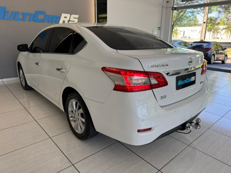 SENTRA 2.0 SV 16V FLEX 4P AUTOMÁTICO - 2015 - ESTâNCIA VELHA