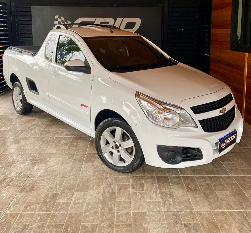 MONTANA 1.4 MPFI SPORT CS 8V FLEX 2P MANUAL - 2011 - ESTâNCIA VELHA