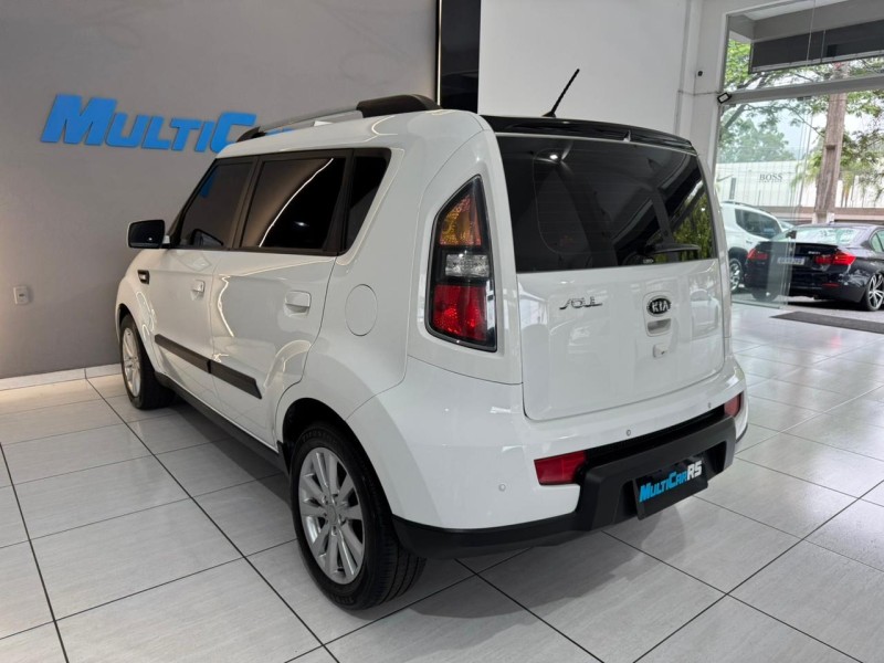 SOUL 1.6 EX 16V FLEX 4P MANUAL - 2011 - ESTâNCIA VELHA
