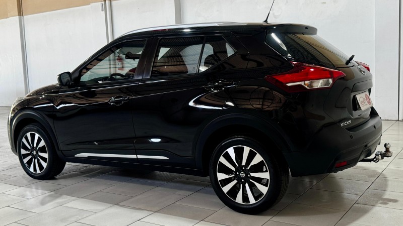 KICKS 1.6 16V FLEX SV 4P XTRONIC - 2017 - ESTâNCIA VELHA