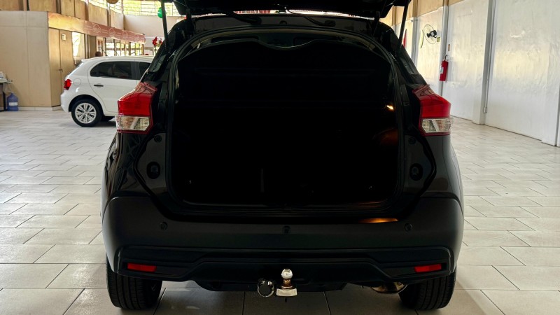 KICKS 1.6 16V FLEX SV 4P XTRONIC - 2017 - ESTâNCIA VELHA