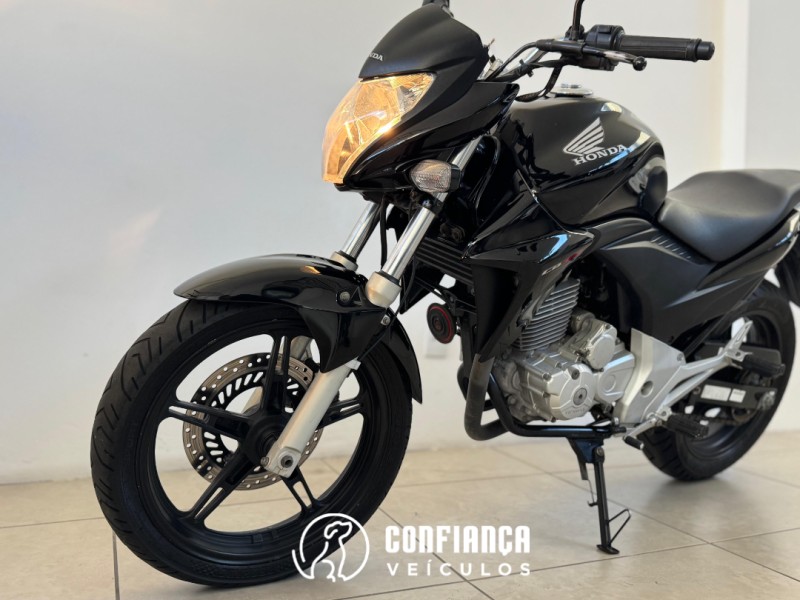CB 300R ABS - 2013 - BENTO GONçALVES