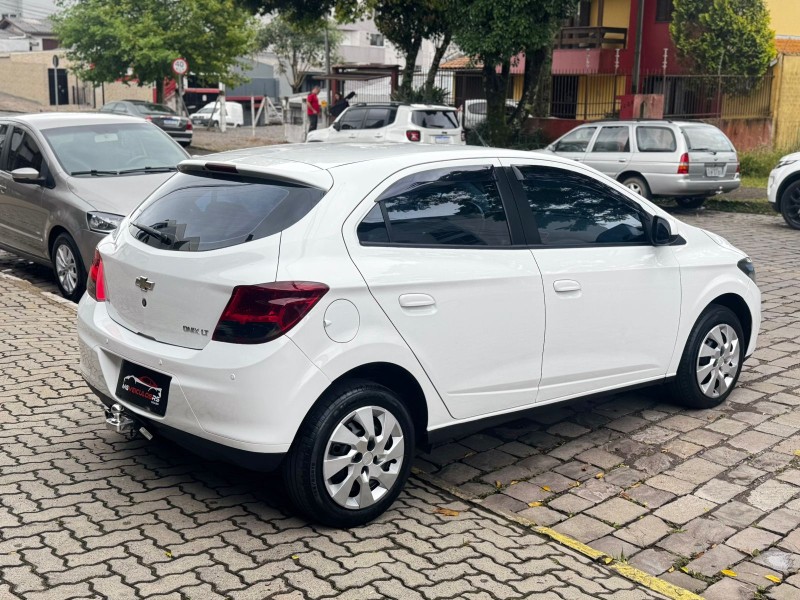 ONIX 1.4 MPFI LT 8V FLEX 4P MANUAL - 2013 - CAXIAS DO SUL