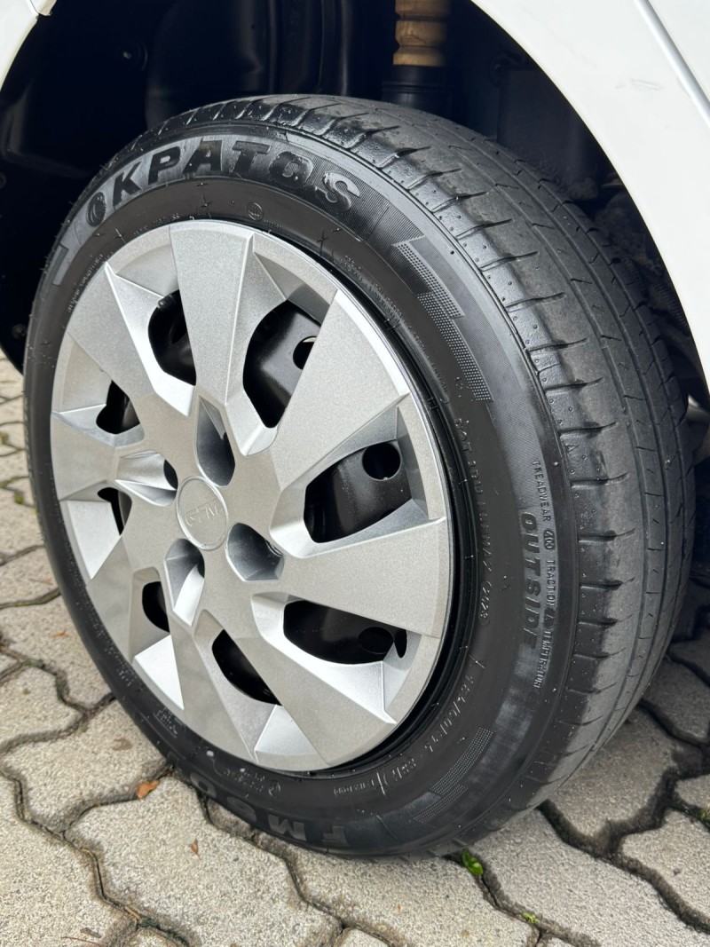 ONIX 1.4 MPFI LT 8V FLEX 4P MANUAL - 2013 - CAXIAS DO SUL