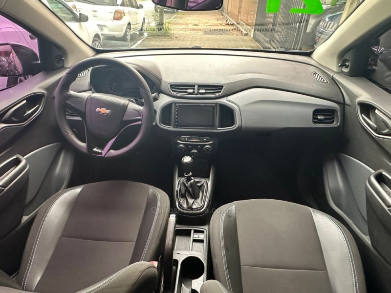 ONIX 1.0 JOY PLUS BLACK 8V FLEX 4P MANUAL - 2021 - PAROBé