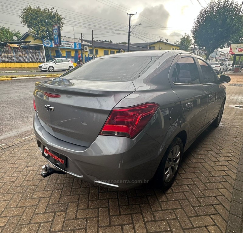 ONIX 1.0 JOY PLUS BLACK 8V FLEX 4P MANUAL - 2021 - PAROBé