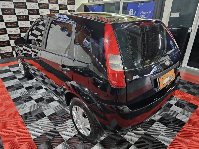 FIESTA 1.0 MPI CLASS 8V FLEX 4P MANUAL - 2007 - CAXIAS DO SUL