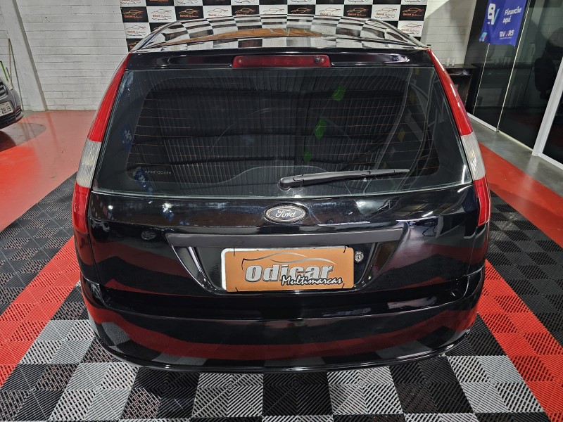 FIESTA 1.0 MPI CLASS 8V FLEX 4P MANUAL - 2007 - CAXIAS DO SUL