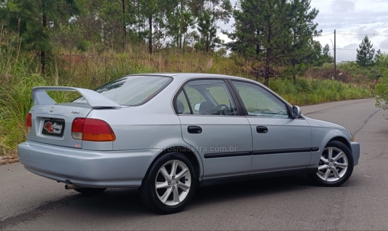 CIVIC 1.6 LX 16V GASOLINA 4P MANUAL - 1998 - CAXIAS DO SUL