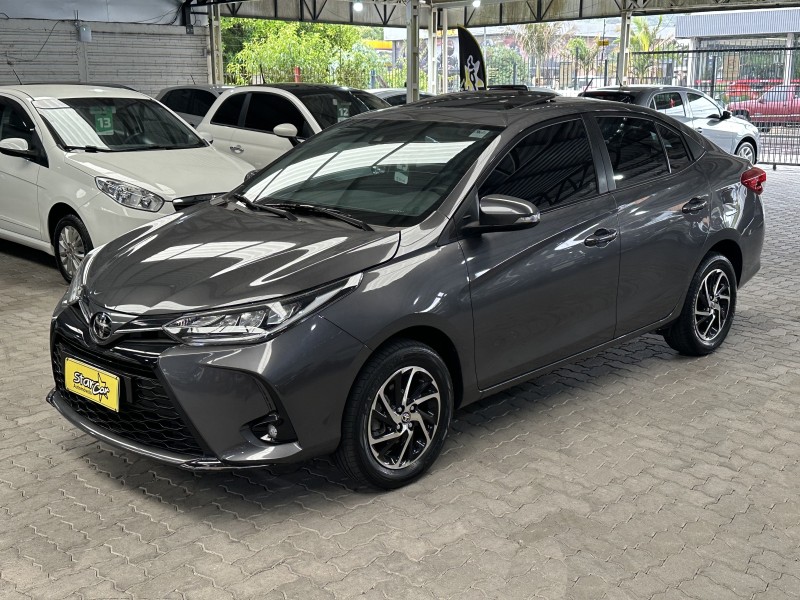 yaris 1.5 xls sedan 16v flex 4p automatico 2023 caxias do sul