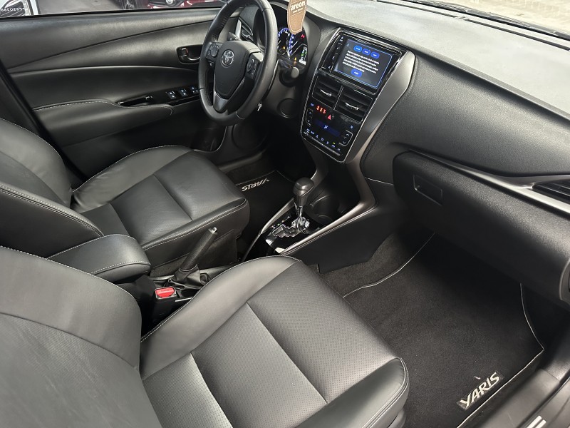 YARIS 1.5 XLS SEDAN 16V FLEX 4P AUTOMÁTICO - 2023 - CAXIAS DO SUL