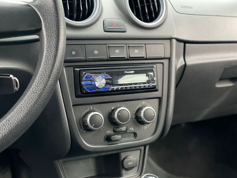 GOL 1.6 MI POWER 8V FLEX 4P MANUAL G.V - 2013 - FARROUPILHA