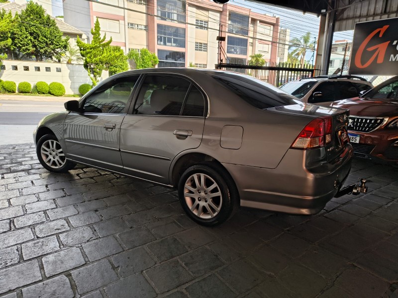 CIVIC 1.7 LXL 16V GASOLINA 4P AUTOMÁTICO - 2005 - CAXIAS DO SUL