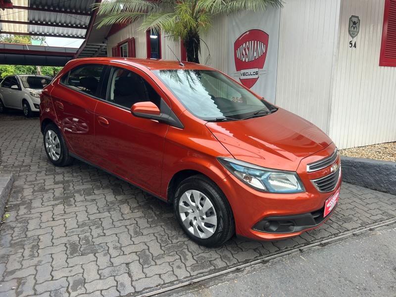onix 1.4 mpfi lt 8v flex 4p manual 2014 tres coroas