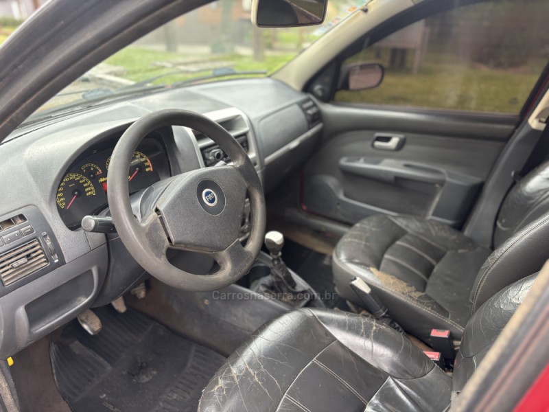 PALIO 1.8 MPI ADVENTURE WEEKEND 8V FLEX 4P MANUAL - 2006 - CANELA