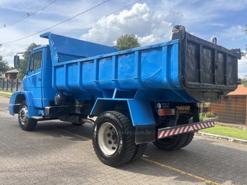 1214  - 1992 - CANELA