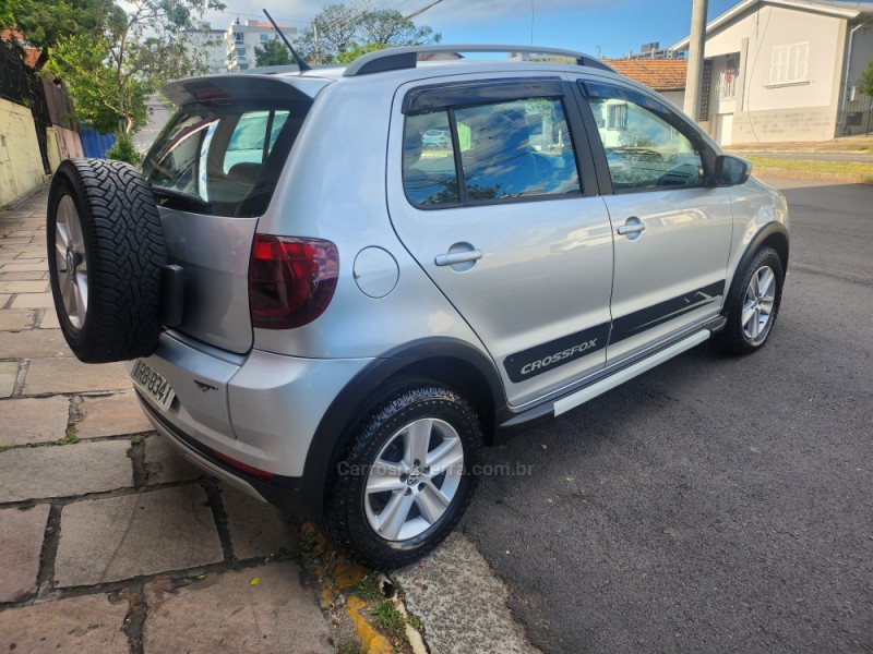 CROSSFOX 1.6 MI FLEX 8V 4P MANUAL - 2011 - VERANóPOLIS