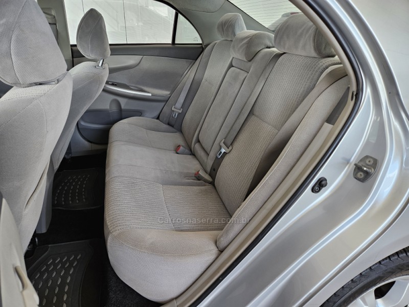 COROLLA 1.8 GLI 16V FLEX 4P MANUAL - 2010 - TAPEJARA