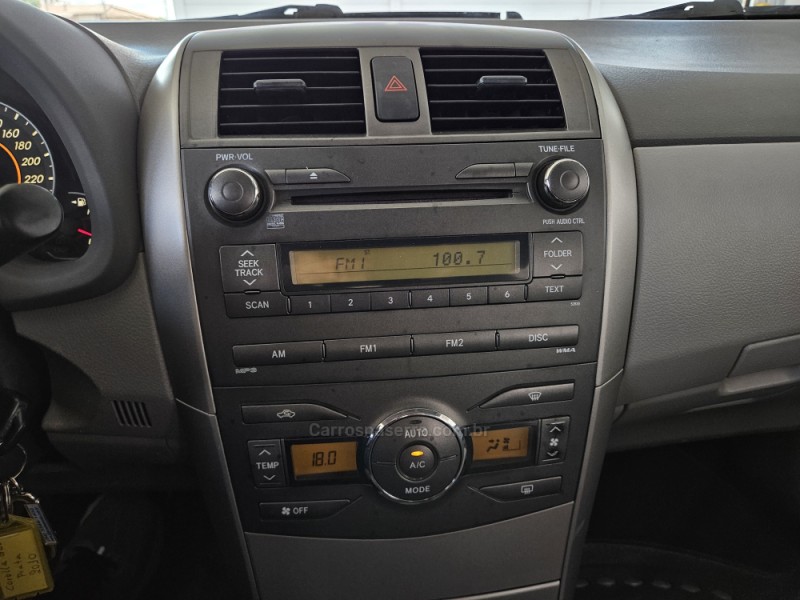 COROLLA 1.8 GLI 16V FLEX 4P MANUAL - 2010 - TAPEJARA