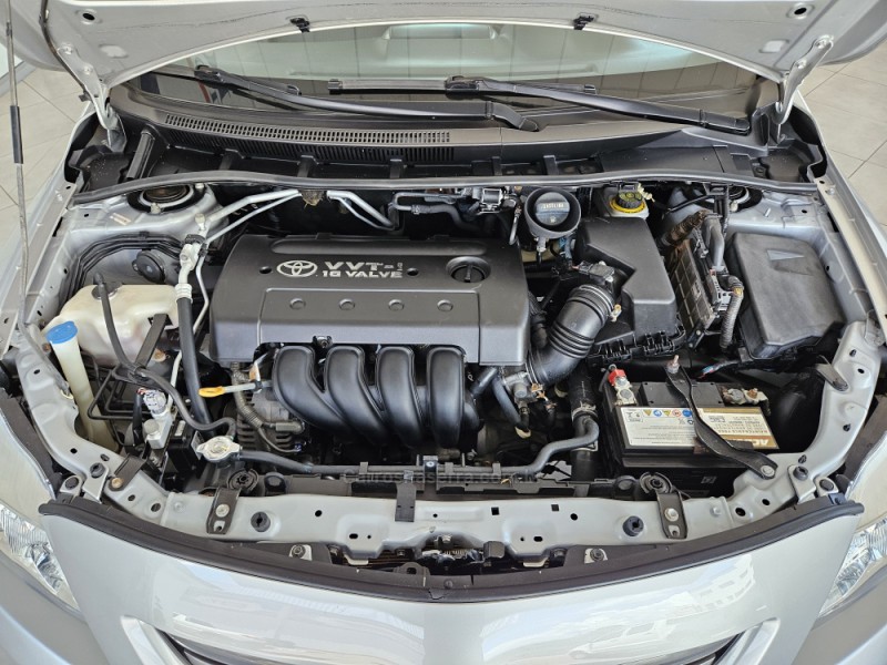 COROLLA 1.8 GLI 16V FLEX 4P MANUAL - 2010 - TAPEJARA