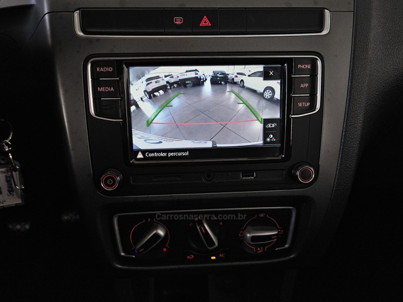 FOX 1.6 MSI XTREME 8V FLEX 4P MANUAL - 2019 - TAPEJARA