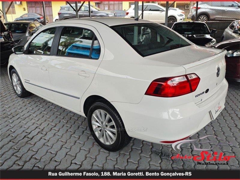 VOYAGE 1.0 MI COMFORTLINE 8V FLEX 4P MANUAL - 2016 - BENTO GONçALVES