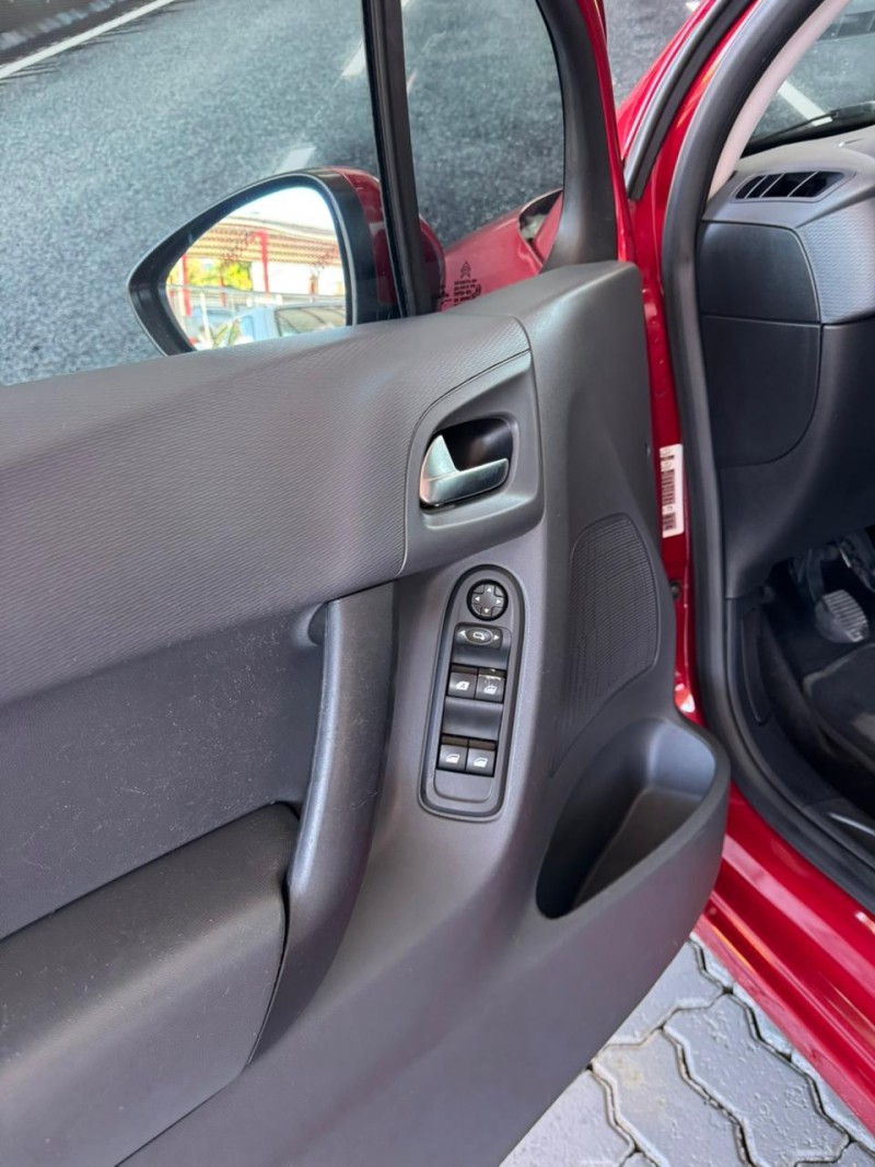 C3 1.5 TENDANCE 8V FLEX 4P MANUAL - 2017 - CAXIAS DO SUL