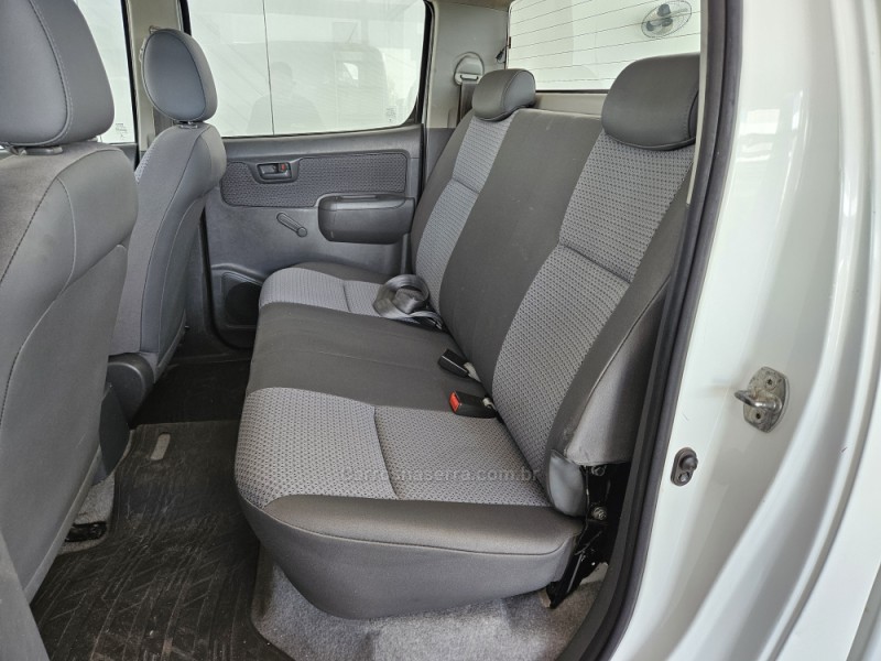 HILUX 3.0 STD 4X4 CD 16V TURBO INTERCOOLER DIESEL 4P MANUAL - 2015 - TAPEJARA