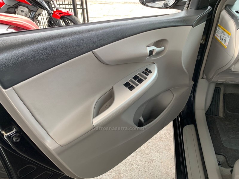 COROLLA 2.0 XEI 16V FLEX 4P AUTOMÁTICO - 2014 - CAXIAS DO SUL