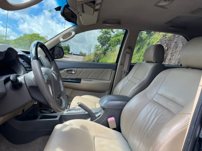 HILUX SW4 3.0 SRV 4X4 16V TURBO INTERCOOLER DIESEL 4P AUTOMÁTICO - 2013 - BENTO GONçALVES