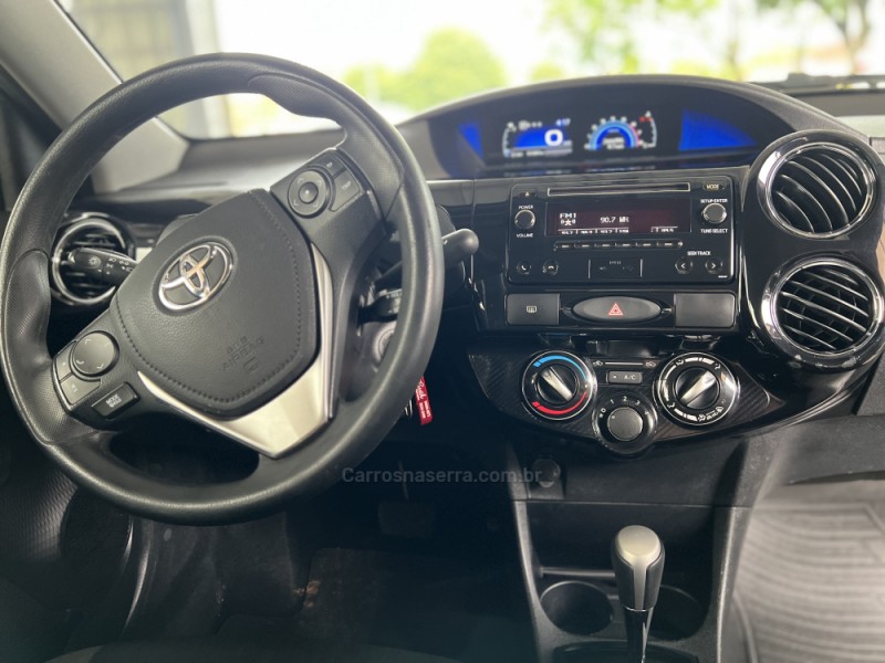 ETIOS 1.5 XS SEDAN 16V FLEX 4P AUTOMÁTICO - 2018 - BOM PRINCíPIO