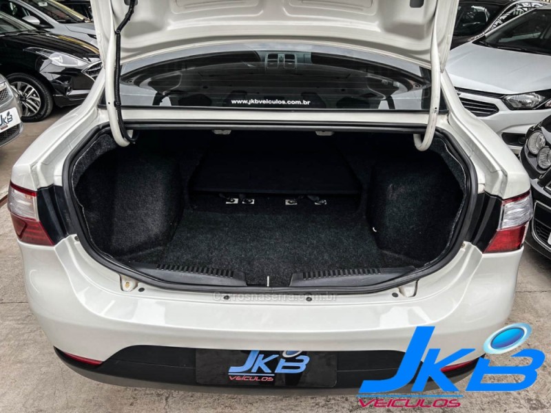 GRAND SIENA 1.4 MPI ATTRACTIVE 8V FLEX 4P MANUAL - 2013 - NOVO HAMBURGO