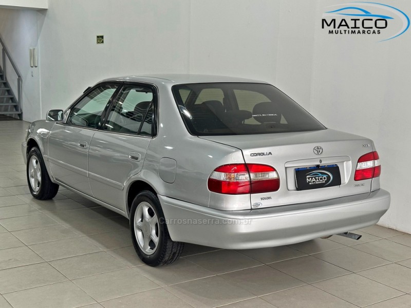 COROLLA 1.8 XEI 16V GASOLINA 4P MANUAL - 2002 - NOVO HAMBURGO