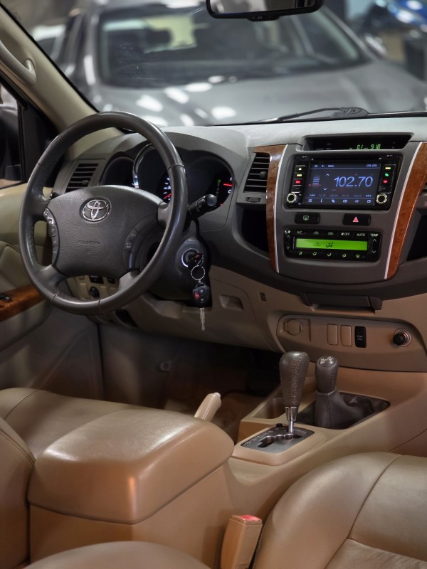 HILUX SW4 3.0 SRV 4X4 16V TURBO INTERCOOLER DIESEL 4P AUTOMÁTICO - 2009 - CAXIAS DO SUL