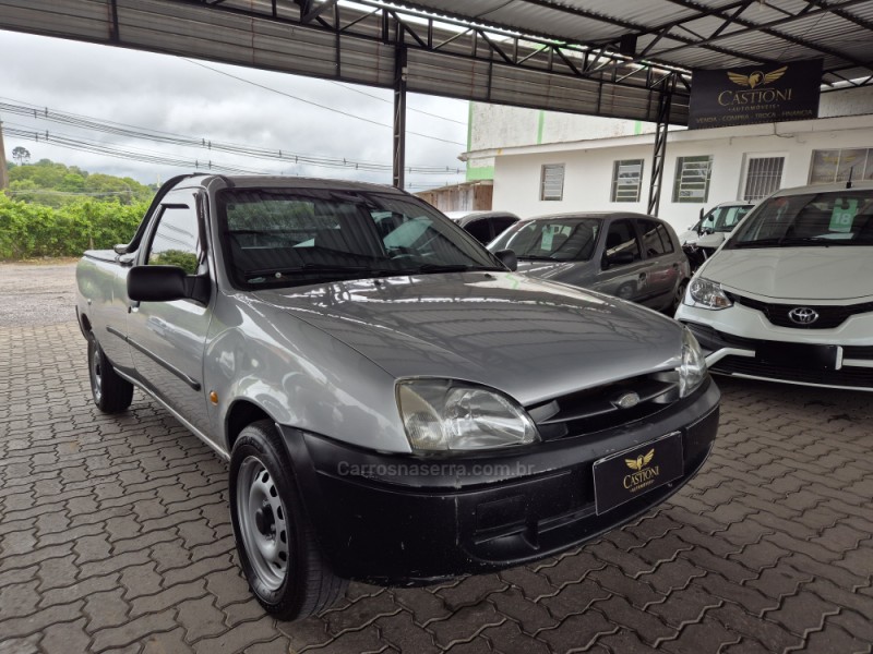 courier 1.6 l 8v flex manual 2012 caxias do sul