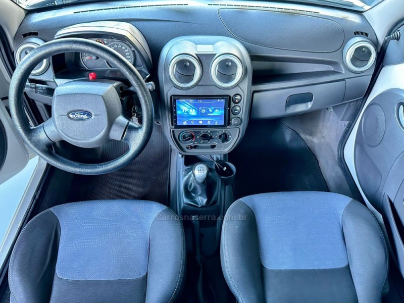 KA 1.0 MPI CLASS 8V FLEX 2P MANUAL - 2012 - TRêS COROAS