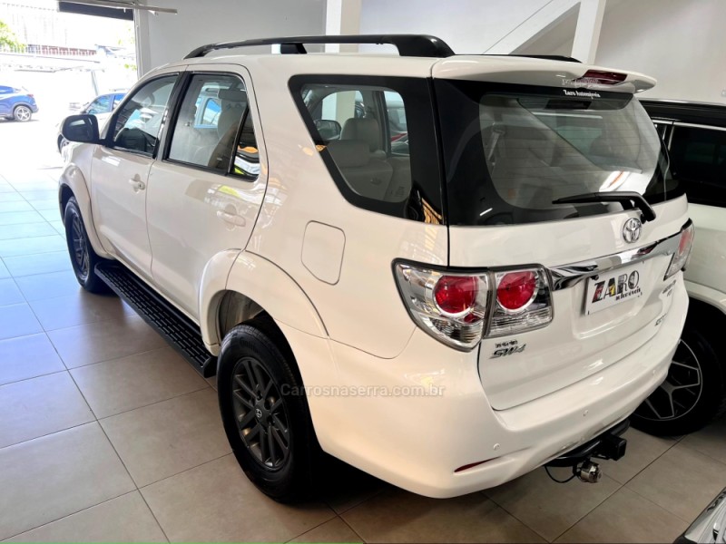 HILUX SW4 3.0 SRV 4X4 16V TURBO INTERCOOLER DIESEL 4P AUTOMÁTICO - 2013 - CARLOS BARBOSA