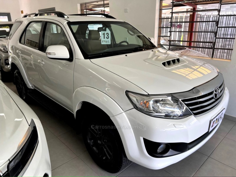 HILUX SW4 3.0 SRV 4X4 16V TURBO INTERCOOLER DIESEL 4P AUTOMÁTICO - 2013 - CARLOS BARBOSA