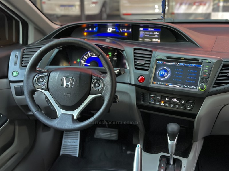 CIVIC 2.0 LXR 16V FLEX 4P AUTOMÁTICO - 2015 - ESTâNCIA VELHA